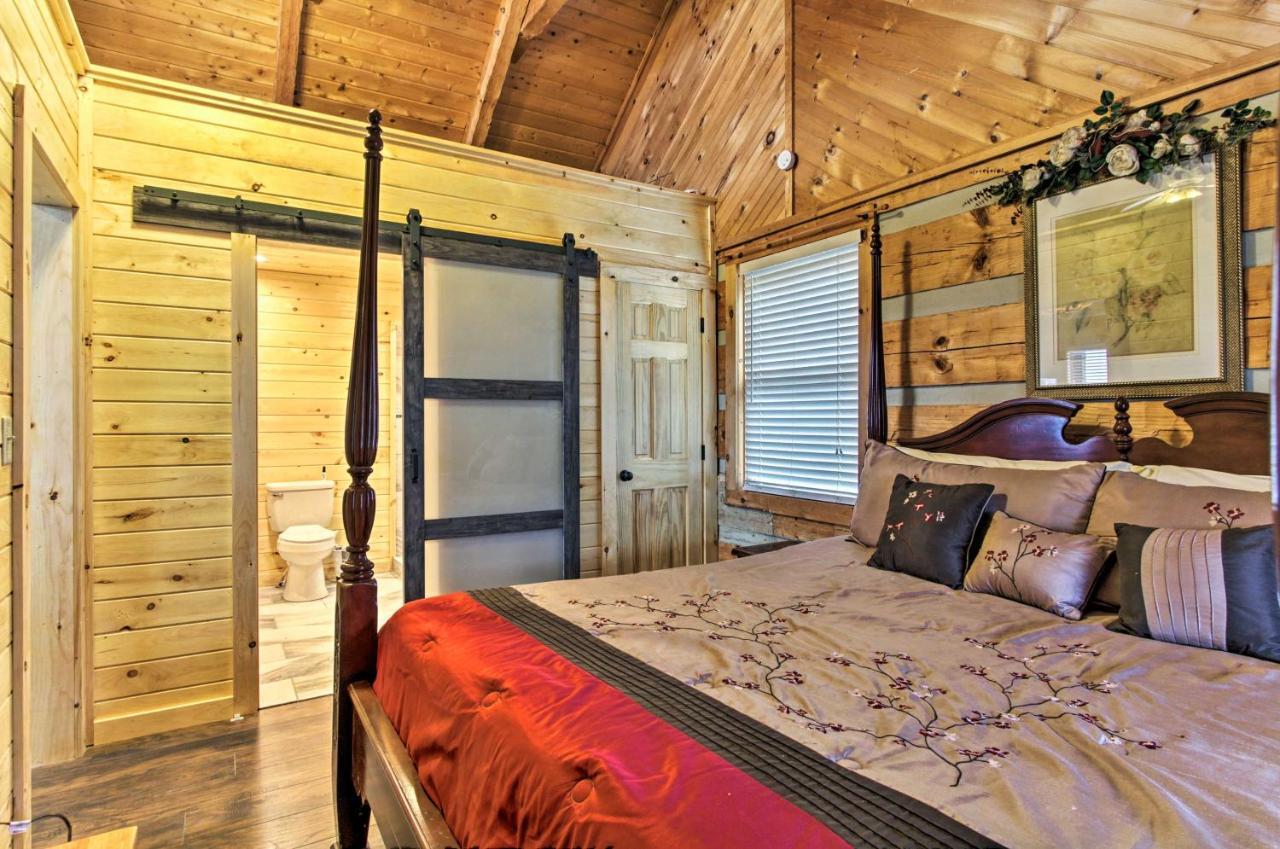 Sevierville Cabin With Private Hot Tub And Fireplace! Екстер'єр фото